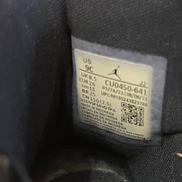 Nike Air Jordan 1 High OG Atmosphere/Bubble Gum CU0450-641 Child Shoe 9C - Picture 2 of 10